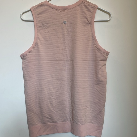 Lululemon Swiftly Breathe Muscle Tank - Picture 2 of 3